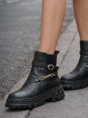 KARL LAGERFELD PARIS LAELITH LUG BLACK ANKLE BOOTIES WITH GOLD CHAIN DETAILS